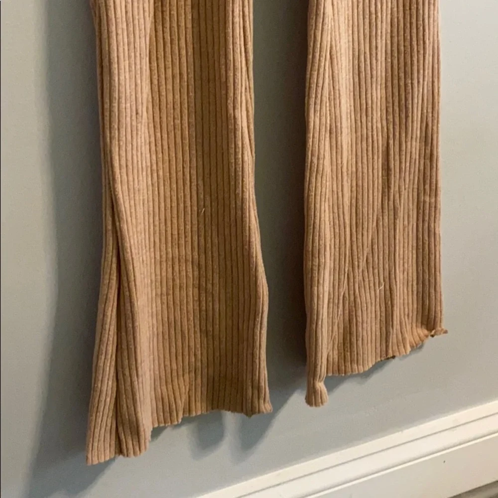 Pants - Picture 3 of 4